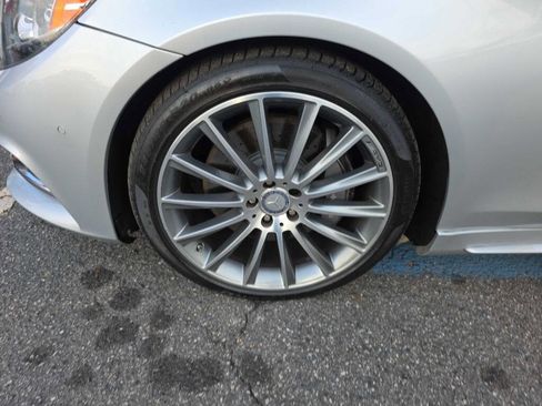 Used 2016 Mercedes-Benz S 550 Sedan image 26