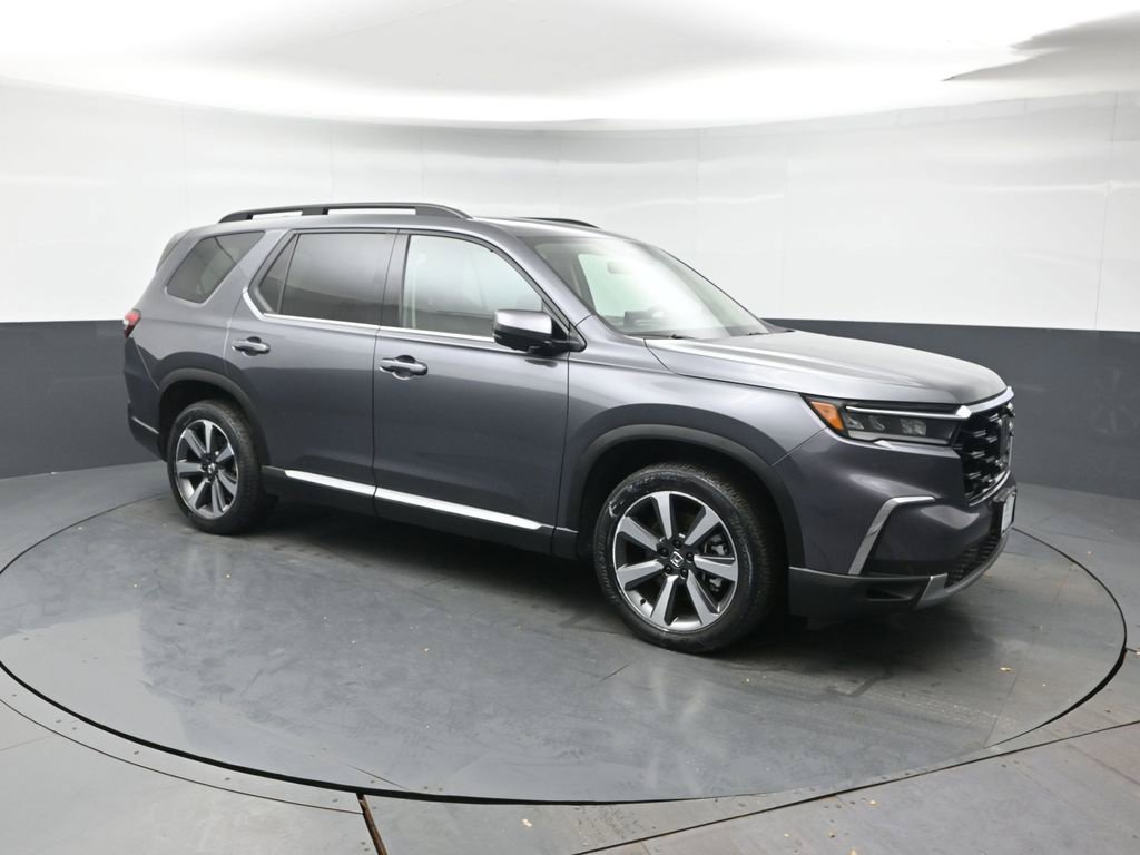 Used 2024 Honda Pilot Elite image 8