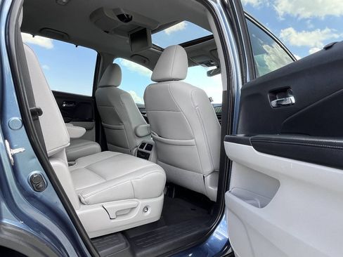 Used 2020 Honda Pilot Touring image 29