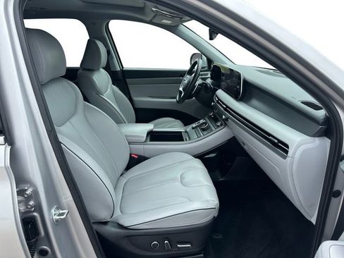 Used 2025 Hyundai Palisade SEL image 15