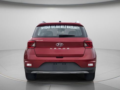 Certified 2023 Hyundai Venue SEL FWD image 6
