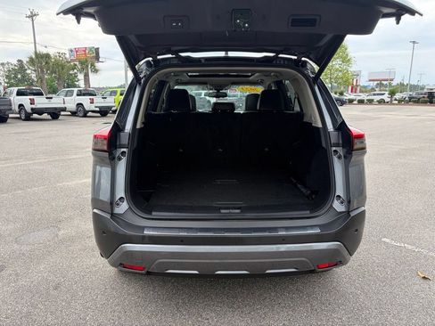 Certified 2023 Nissan Rogue SL w/ SL Premium Package FWD image 9