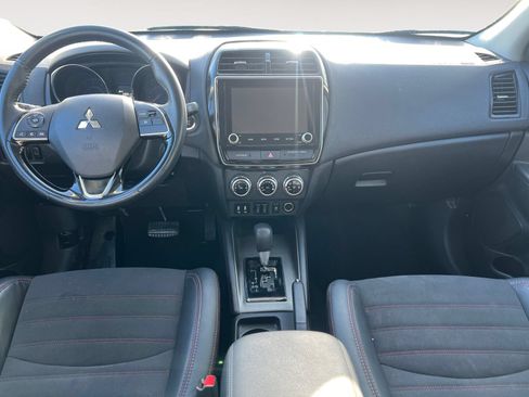 Used 2023 Mitsubishi Outlander Sport ES AWD/4WD image 10