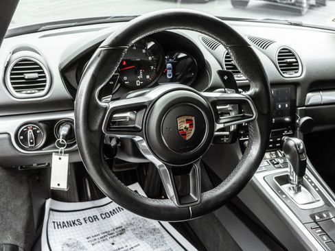 Used 2018 Porsche 718 Cayman RWD image 8