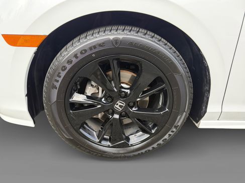 Used 2023 Honda Odyssey Sport image 9