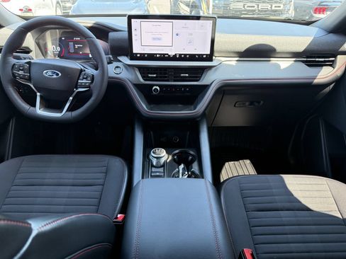 Certified 2026 Ford Explorer ST-Line w/ ST-Line Street Pack RWD image 18