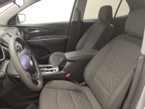 Used 2021 Chevrolet Equinox LT AWD/4WD image 17