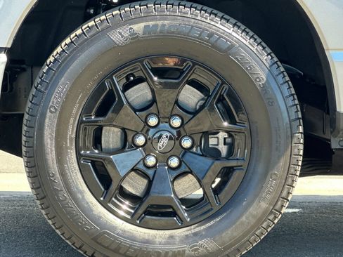 Certified 2025 Ford F150 Lightning XLT AWD/4WD image 25