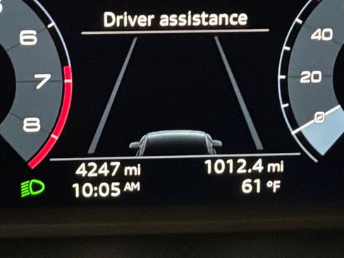 Used 2025 Audi Q3 2.0T Premium w/ Convenience Package image 15