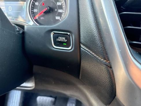 Certified 2019 GMC Acadia SLT image 17