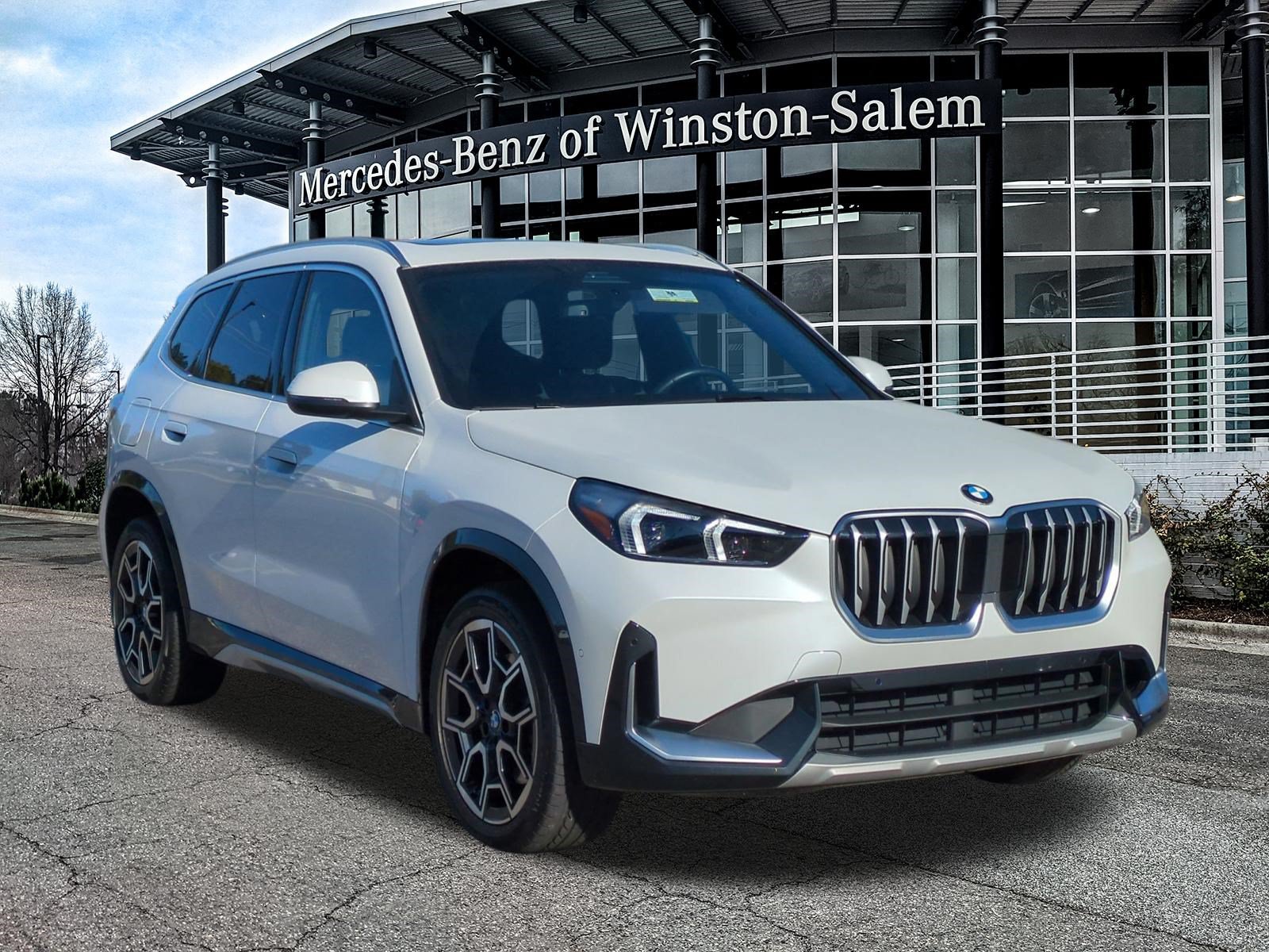 Used 2026 BMW X1 xDrive28i AWD/4WD image 1