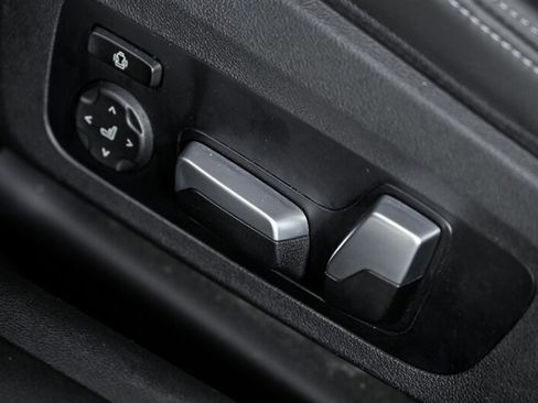 Used 2022 BMW M4 Competition AWD/4WD image 23
