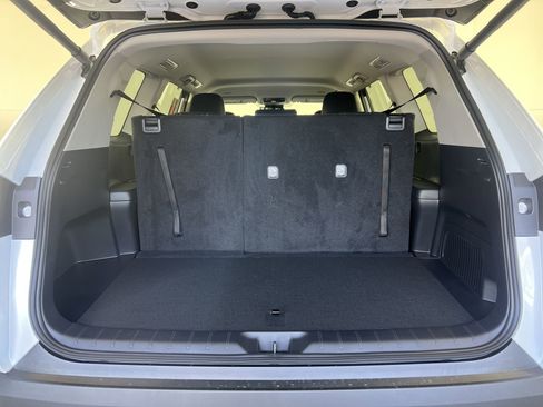 New 2024 Toyota Grand Highlander XLE image 36