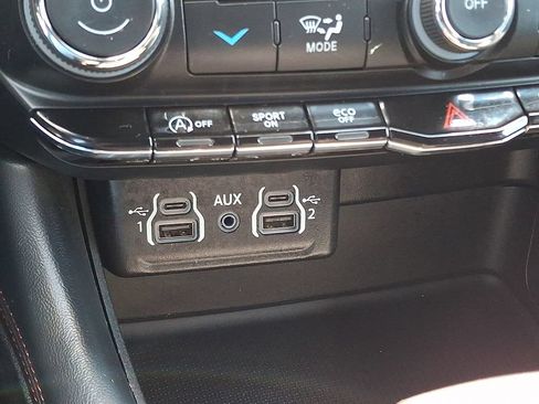 Used 2023 Dodge Durango GT AWD/4WD image 24