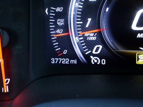 Used 2016 Chevrolet Corvette Stingray Coupe w/ 2LT Preferred Equipment Group image 29