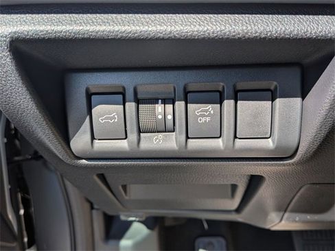New 2025 Subaru Outback Limited image 22