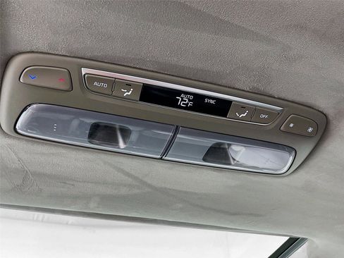 Used 2025 Kia Telluride SX Prestige image 31