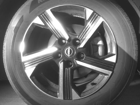 Used 2025 Nissan Sentra SV image 13