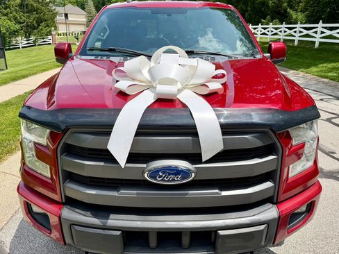 Used 2015 Ford F150 Lariat AWD/4WD image 2