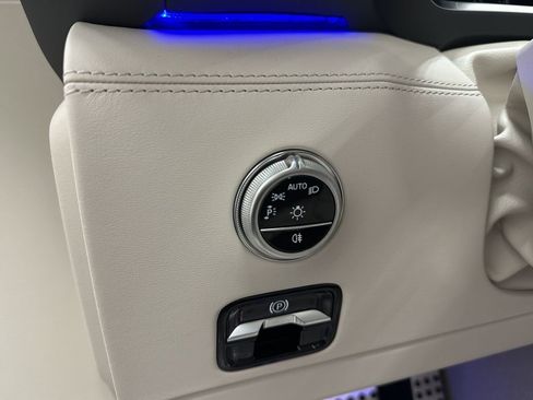 New 2026 Mercedes-Benz SL 55 AMG 4MATIC image 32