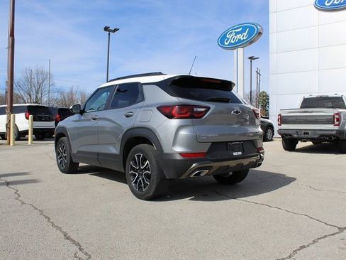 Used 2024 Chevrolet TrailBlazer ACTIV w/ Driver Confidence Package image 3