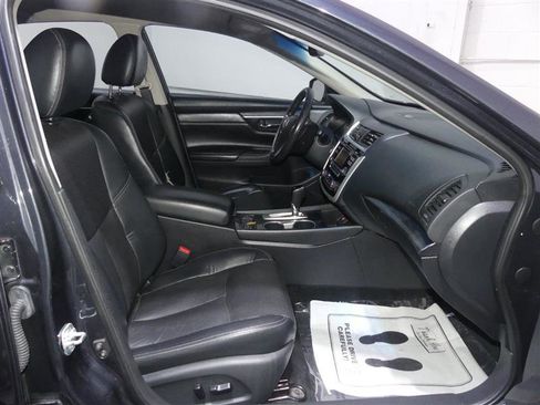 Used 2018 Nissan Altima 2.5 SL image 22