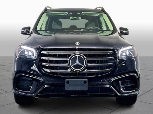 New 2026 Mercedes-Benz GLS 450 4MATIC image 2