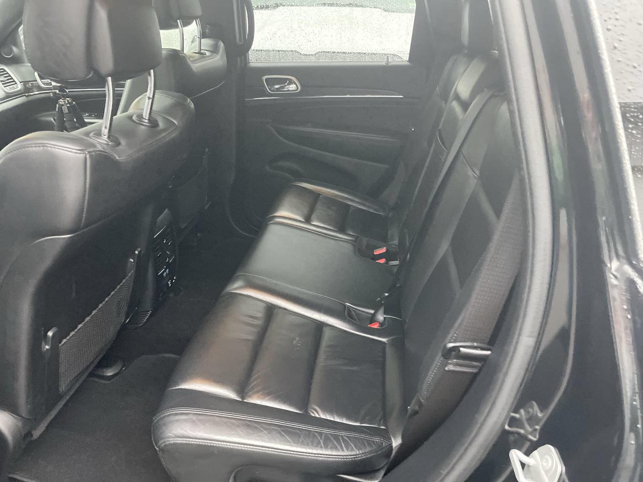 Used 2020 Jeep Grand Cherokee Limited AWD/4WD image 39