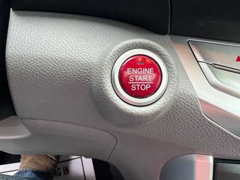 Used 2015 Honda Accord EX-L image 31