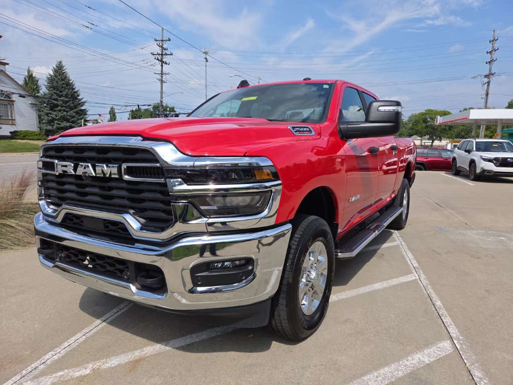 Certified 2026 RAM 2500 Big Horn AWD/4WD image 7