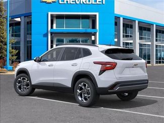 New 2026 Chevrolet Trax LT w/ Driver Confidence Package FWD video 3
