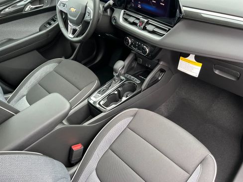 New 2026 Chevrolet TrailBlazer LT w/ Convenience Package image 15