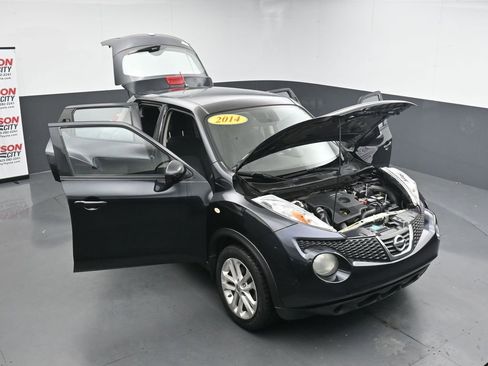 Used 2014 Nissan Juke S FWD image 36
