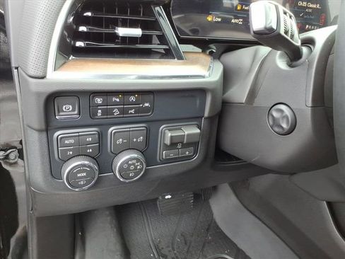 New 2026 Chevrolet Tahoe High Country AWD/4WD image 12
