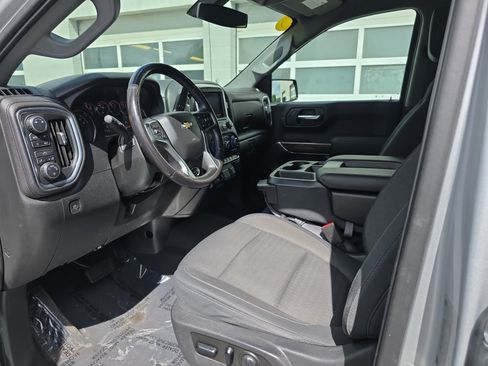 Used 2019 Chevrolet Silverado 1500 LT w/ All-Star Edition AWD/4WD image 10