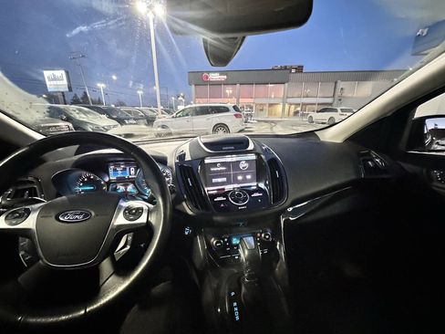 Used 2014 Ford Escape Titanium w/ Equipment Group 401A image 19