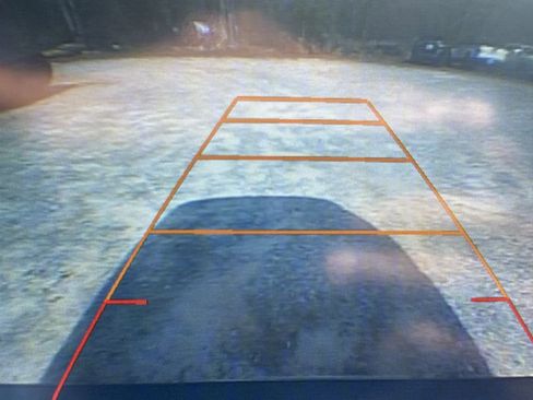 Used 2017 Chevrolet Suburban LT w/ Luxury Package image 33