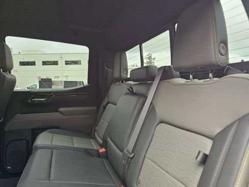 Used 2024 Chevrolet Silverado 1500 ZR2 w/ Technology Package AWD/4WD image 19
