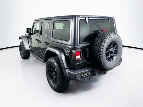 Used 2024 Jeep Wrangler Unlimited AWD/4WD image 5
