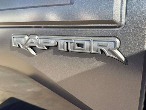 Used 2018 Ford F150 Raptor w/ Equipment Group 801A Mid image 20