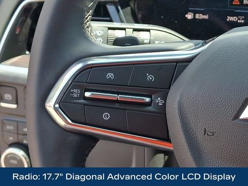 Used 2026 Chevrolet Suburban LT AWD/4WD image 7