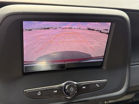 Used 2022 Chevrolet Camaro LT RWD image 18