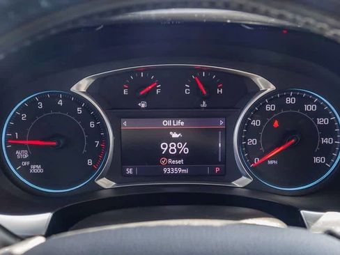 Used 2020 Chevrolet Traverse RS w/ LPO, Cargo Package FWD image 23