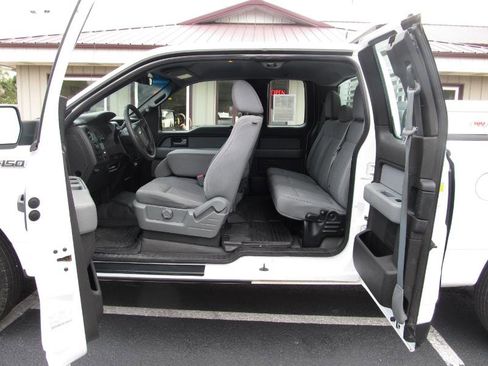 Used 2014 Ford F150 XL w/ Equipment Group 101A Mid image 8