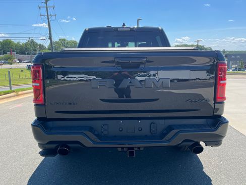 Used 2025 RAM 1500 Limited AWD/4WD image 8