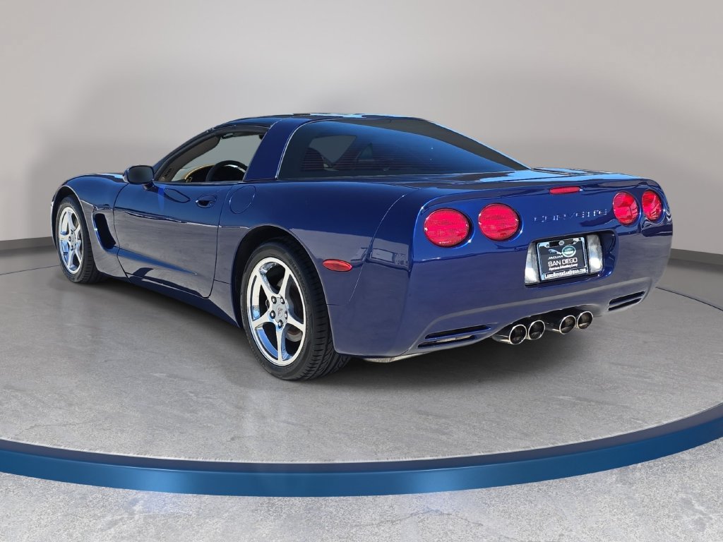 Used 2004 Chevrolet Corvette Coupe w/ Preferred Equipment Group RWD image 8