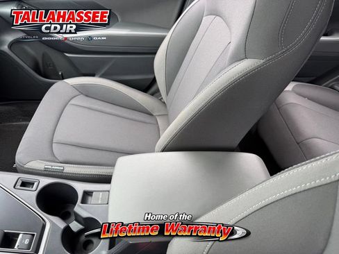 Used 2024 Subaru Impreza 2.0i AWD/4WD image 21