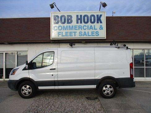 Used 2019 Ford Transit 250 130 Low Roof image 25