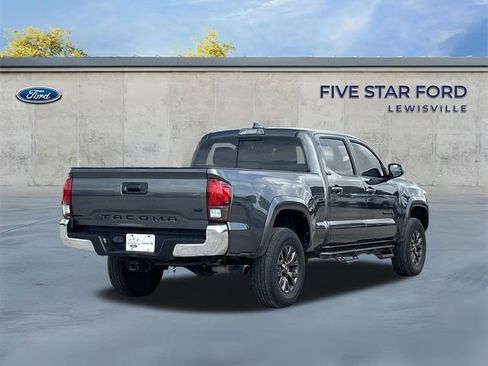 Used 2022 Toyota Tacoma SR5 image 4
