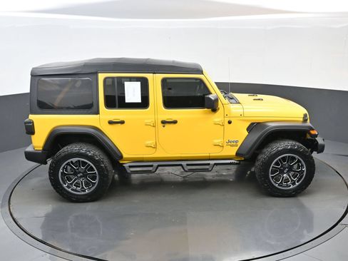 Used 2019 Jeep Wrangler Unlimited Sport AWD/4WD image 38